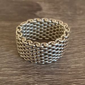 Tiffany & Co. mesh ring-size 5 1/2